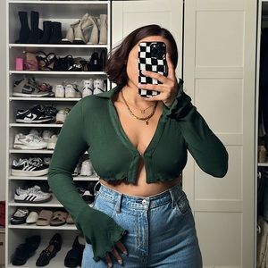 Edikted Frill Sleeve Crop Top